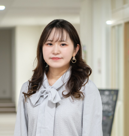 観光学部 観光ビジネス学科 4年