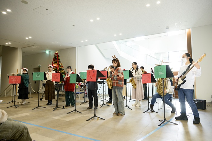 札幌国際大学　吹奏楽部の演舞