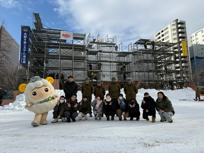 札幌国際大学　雪像づくり体験