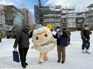 札幌国際大学　雪像づくり体験