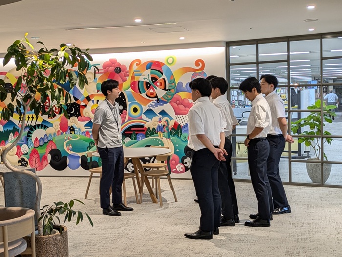 札幌国際大学　東京フィールドワーク　リリカラ