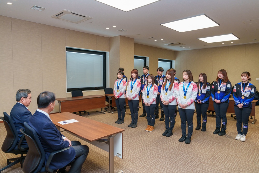 札幌国際大学　カーリング　氷上部