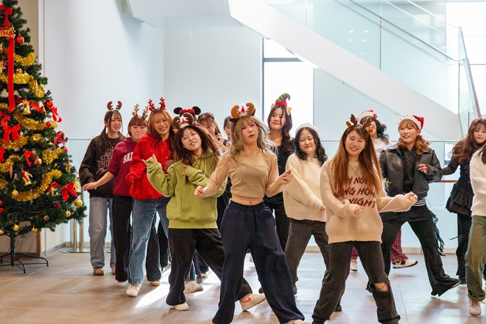 札幌国際大学　クラブ＆サークル　ダンス部　クリスマスウィーク