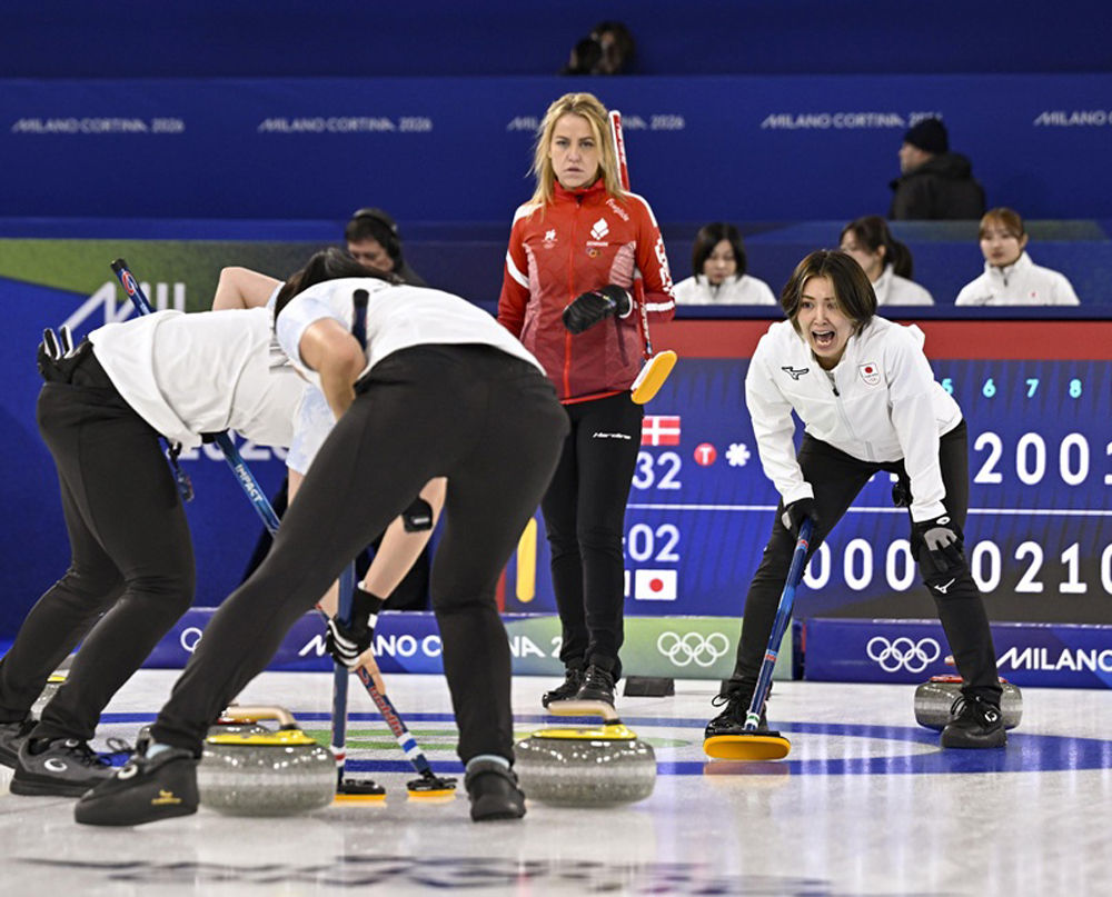 吉村紗也香　フォルティウス　日本代表　カーリング