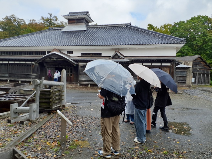 旧青山家漁家住宅（小樽）調査中